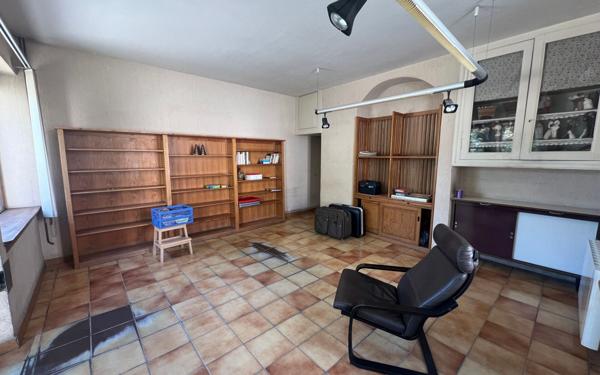 Maison à vendre    6 pièces •  Saint-Justin