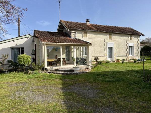 Maison à vendre |  Montendre |  4 pièces | 108 m²