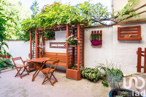 Maison à vendre 5 pièces 118 m² Bougival