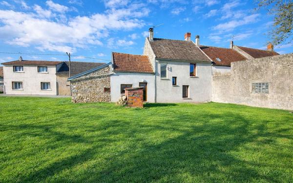 Maison à vendre    3 pièces •  Fère-en-Tardenois