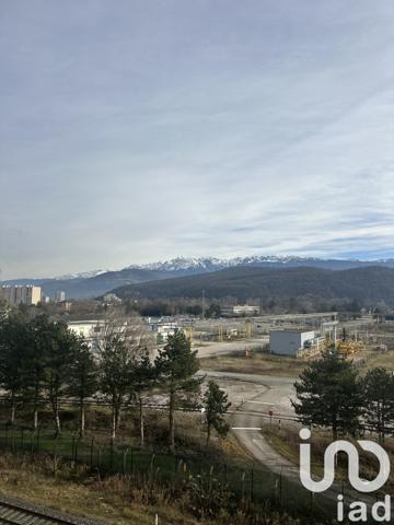 Appartement à vendre 4 pièces 74 m² Le Pont-de-Claix