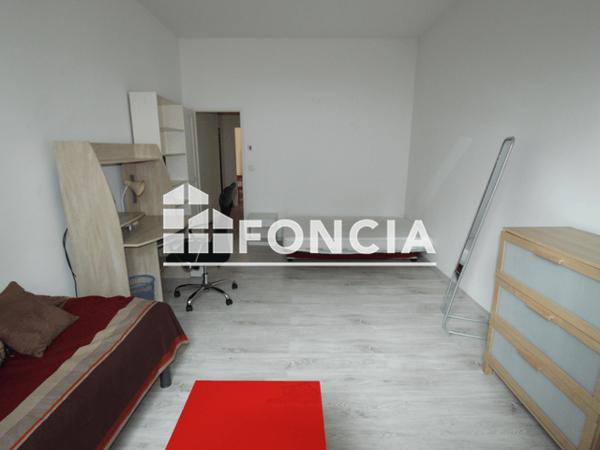 Location Studio meublé 44.64 m² - 10 RUE NICOLAS CHORIER Grenoble 38000