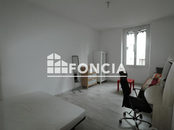Location Studio meublé 44.64 m² - 10 RUE NICOLAS CHORIER Grenoble 38000