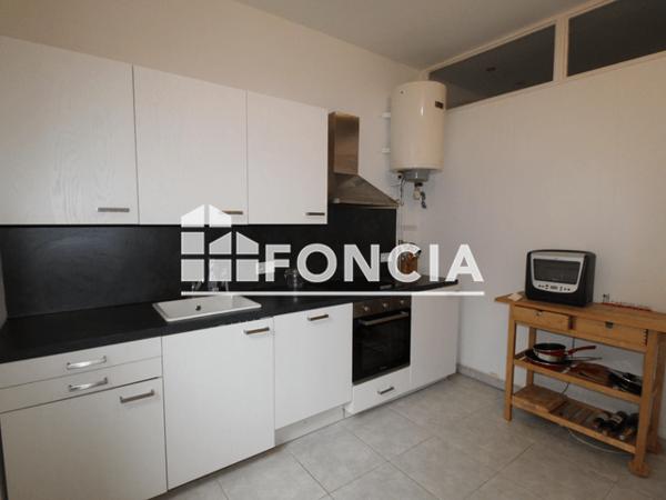 Location Studio meublé 44.64 m² - 10 RUE NICOLAS CHORIER Grenoble 38000