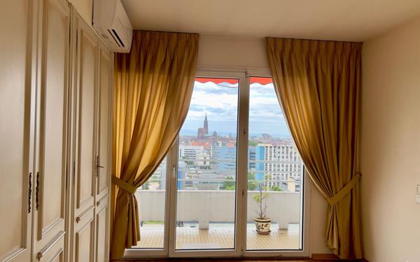 Appartement à vendre    4 pièces • 110,79 m2 Strasbourg