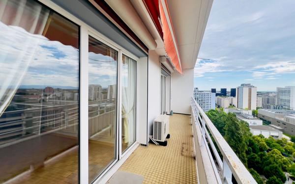 Appartement à vendre    4 pièces • 110,79 m2 Strasbourg