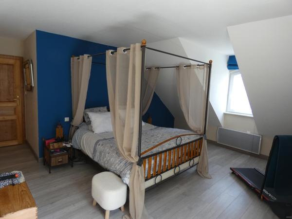 Maison, 186 m², 6 pièces, 5 chambres,dépendances.