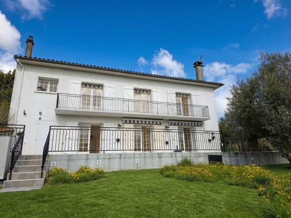 Maison à vendre à Chef-Boutonne (79110) - Deux-Sèvres