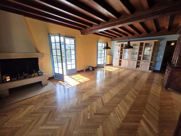 Maison à vendre à Chef-Boutonne (79110) - Deux-Sèvres