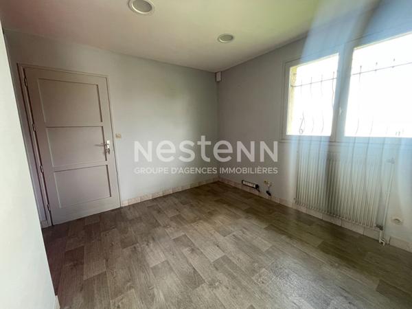 A vendre à Séné aux portes de Vannes maison avec local medical 83 m² possibilité de transformer en maison d'habitation