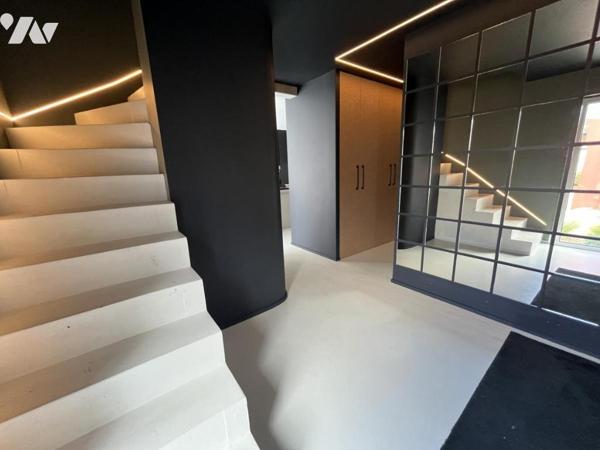 Maison Familiale avec piscine à LA CHAPELLE SUR ERDRE