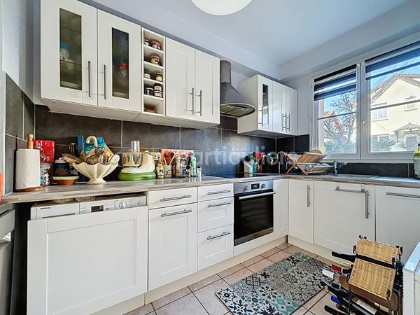 Vente Maison68,36 m² - 3 Pièces - SAINT MAUR DES FOSSES (94100)