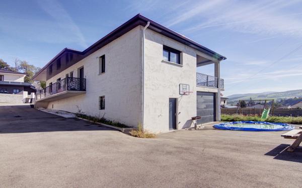 Maison à vendre    5 pièces • 135 m2 L'Horme