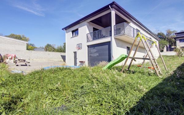 Maison à vendre    5 pièces • 135 m2 L'Horme