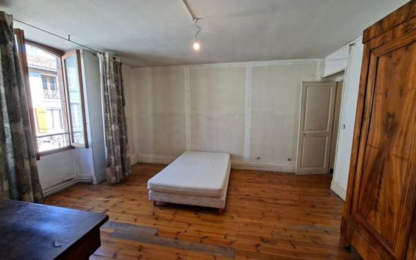 Maison à vendre    7 pièces • 303 m2 Renage