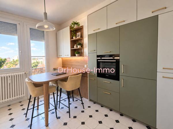 Appartement à vendre 5 pièces de 101 m²