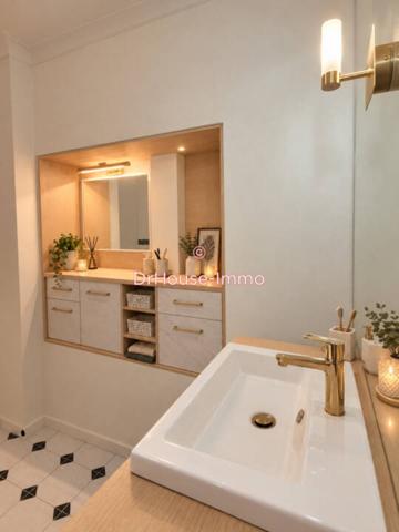 Appartement à vendre 5 pièces de 101 m²