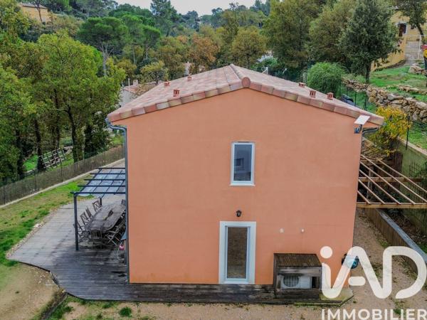 Maison à vendre 6 pièces 157 m² Vidauban