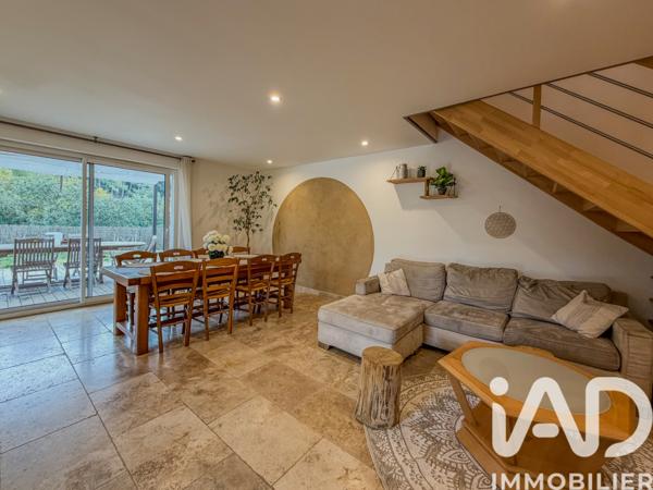 Maison à vendre 6 pièces 157 m² Vidauban