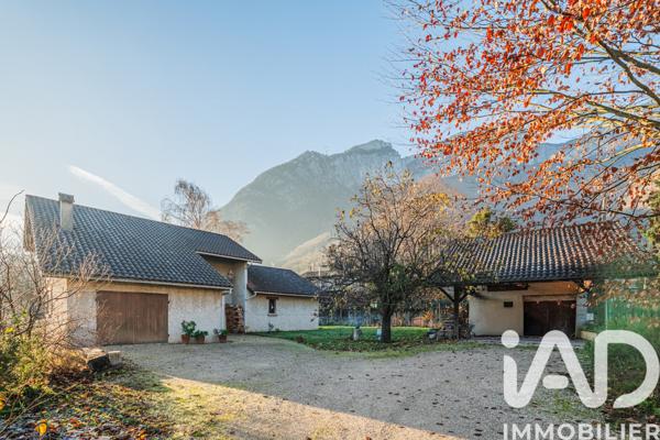 Maison à vendre 5 pièces 145 m² Noyarey