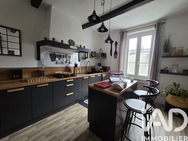Maison à vendre 6 pièces 167 m² Montval-sur-Loir