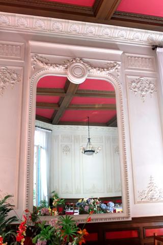 Immeuble ancien hôtel à vendre PLOMBIERES LES BAINS (88) de 3500m² sur quatre niveaux.