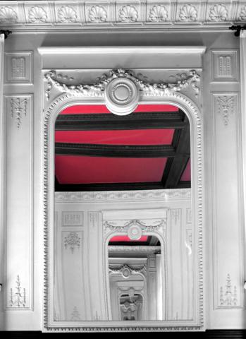 Immeuble ancien hôtel à vendre PLOMBIERES LES BAINS (88) de 3500m² sur quatre niveaux.