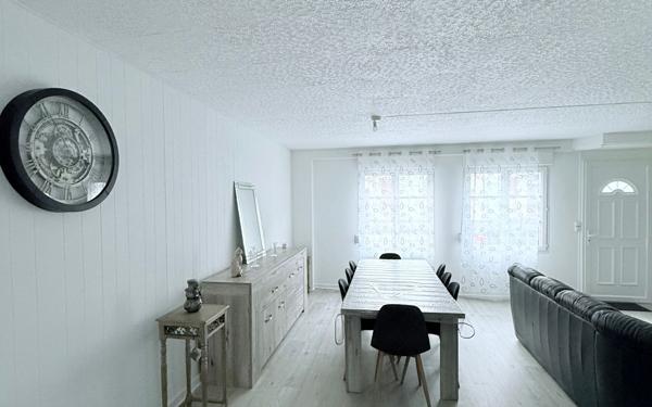 Maison à vendre    5 pièces •  Guise