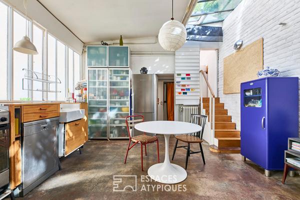 Atelier d’artiste lumineux entre Buttes Chaumont et Belleville