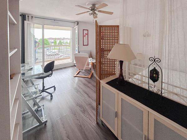 Appartement Pau Université 1 pièce 30 m2 Balcon