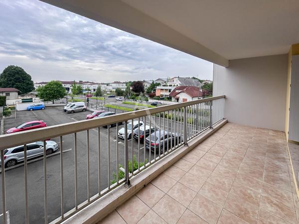 Appartement Pau Université 1 pièce 30 m2 Balcon