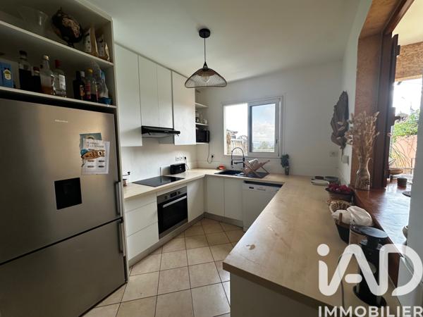 Maison à vendre 10 pièces 187 m² Saint-Leu
