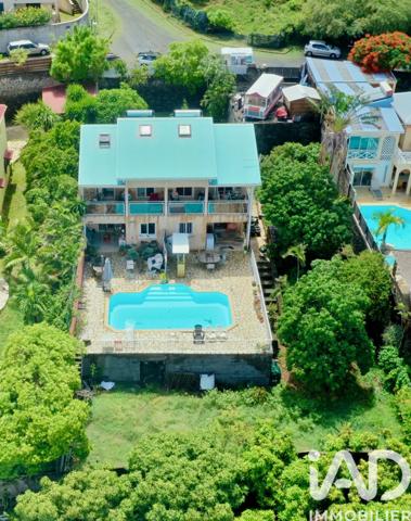 Maison à vendre 10 pièces 187 m² Saint-Leu