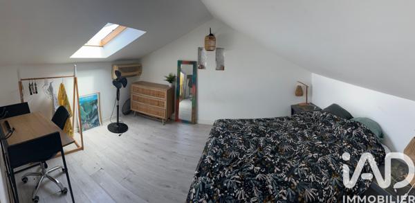 Maison à vendre 10 pièces 187 m² Saint-Leu