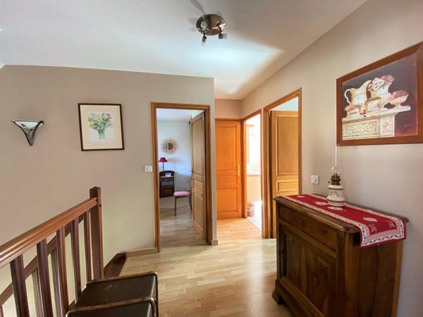 Maison Les Clayes Sous Bois 6 pièce(s) 136 m2, jardin, s/sol