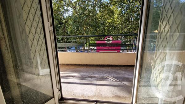 Appartement F3 à vendre  3 pièces - 62,40 m 2   CAGNES SUR MER  - 06