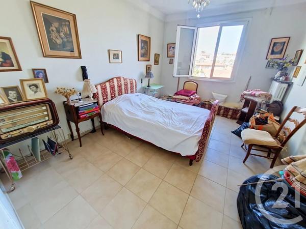 Appartement F3 à vendre  3 pièces - 62,40 m 2   CAGNES SUR MER  - 06