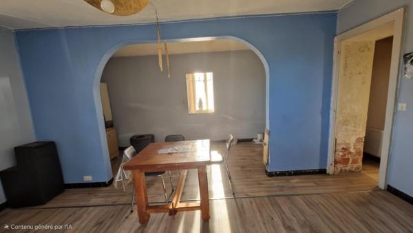 Maison avec garage et grenier aménageable