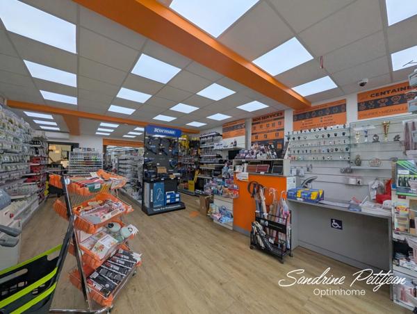 Local/bureau 332m² à vendre - VILLARS LES DOMBES (01)