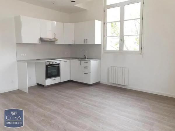 Appartement à louer 3 pièces 53.57m²