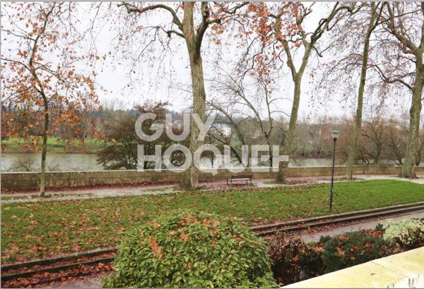 TOURS 8 MINUTES DES HALLES A PIED