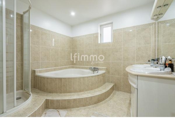 Maison F7 150 m2 Richardets Noisy-Le-Grand