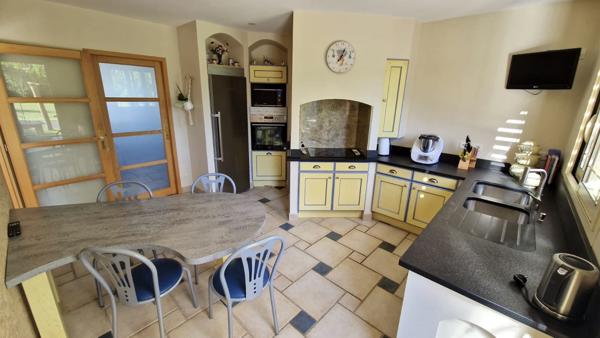 Maison 5 pièces - 140 m²