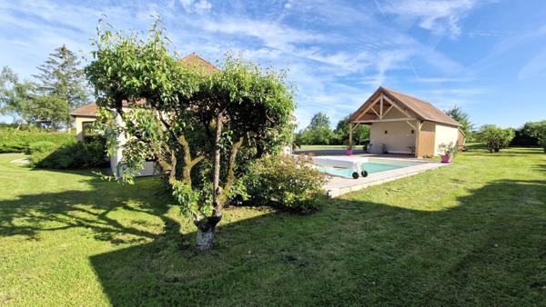 Maison 5 pièces - 140 m²