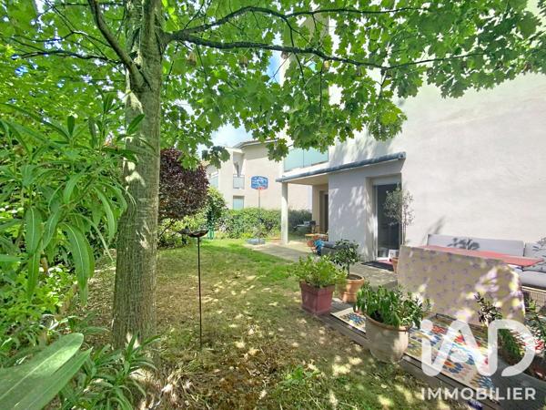 Appartement à vendre 4 pièces 79 m² Saint-Genis-Laval