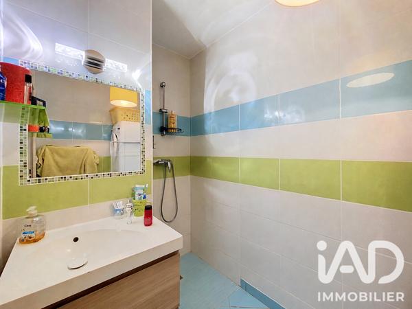 Appartement à vendre 4 pièces 79 m² Saint-Genis-Laval