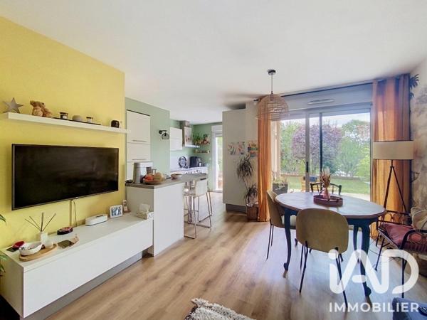 Appartement à vendre 4 pièces 79 m² Saint-Genis-Laval