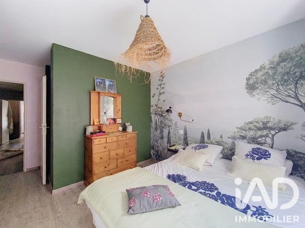 Appartement à vendre 4 pièces 79 m² Saint-Genis-Laval