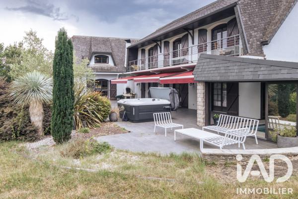 Maison à vendre 10 pièces 487 m² Lourdes