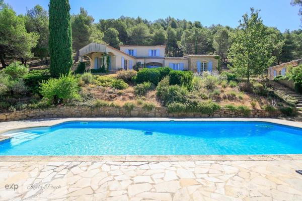 Propriété Provençale avec Vue Imprenable, Piscine et Dépendance à Rognes, 20kms d'Aix-en-Provence